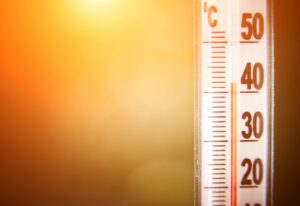 Cómo protegerte del calor extremo: guía práctica desde la farmacia