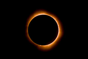 Eclipse Solar del 12 de agosto: guía para verlo de forma segura